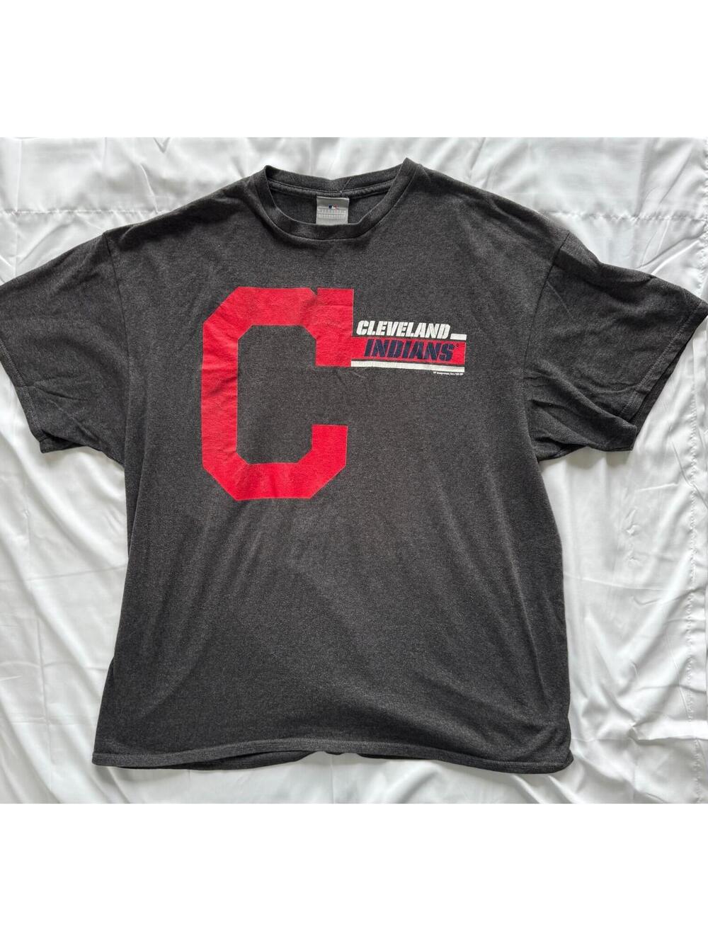 Cleveland Indians MLB Genuine Merchandise T-Shirt Men’s 2XL Gray Big C Graphic T